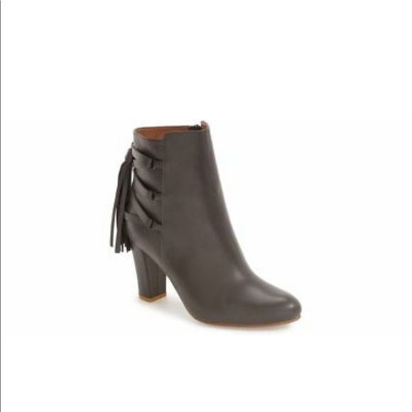 Halogen Grey Heather Sadee Lace-up  Boots/Booties - Picture 5 of 12